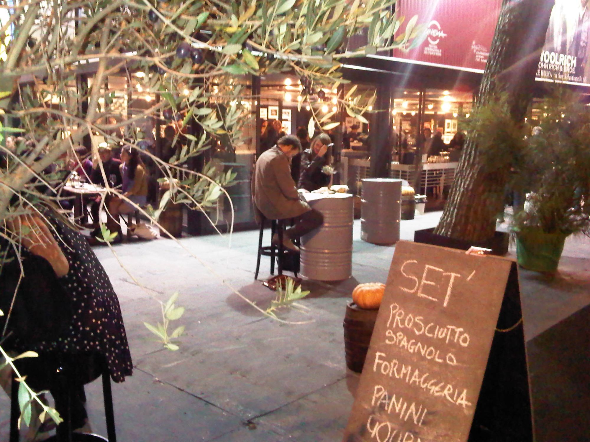 IMG00831-20111029-2105