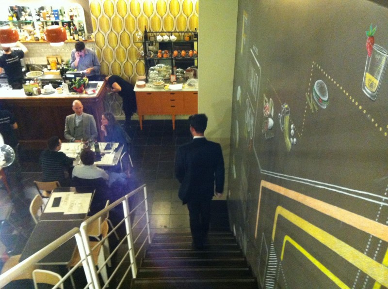 image_1366018107636023