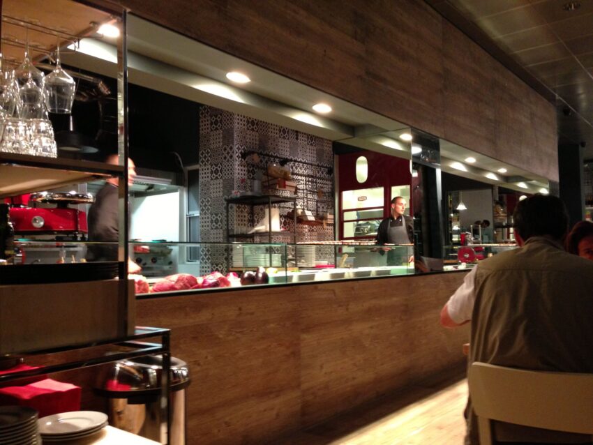 rosso eat drink stay viale aventino roma by puntarella rossa