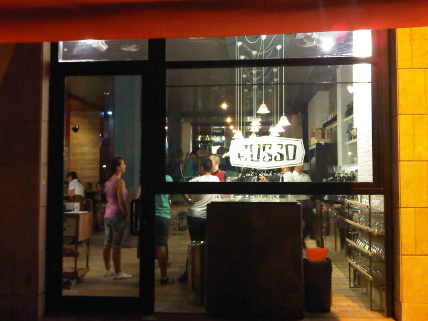 rosso eat drink stay viale aventino roma by puntarella rossa