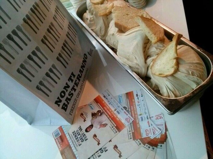 gelato pane toscano