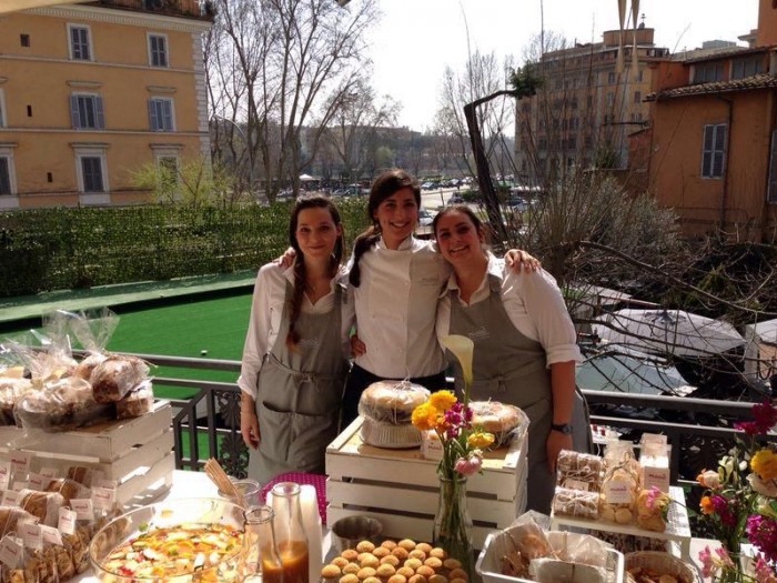 ginevra antonini francesca angeloni e assia macioce