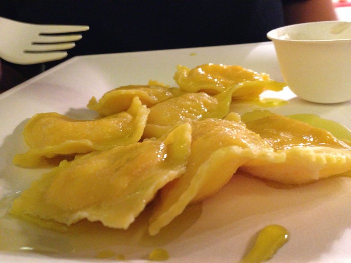 mariolina ravioli zucca e provolone