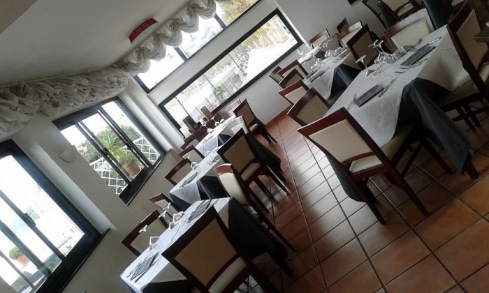 sala interna chalet del lago