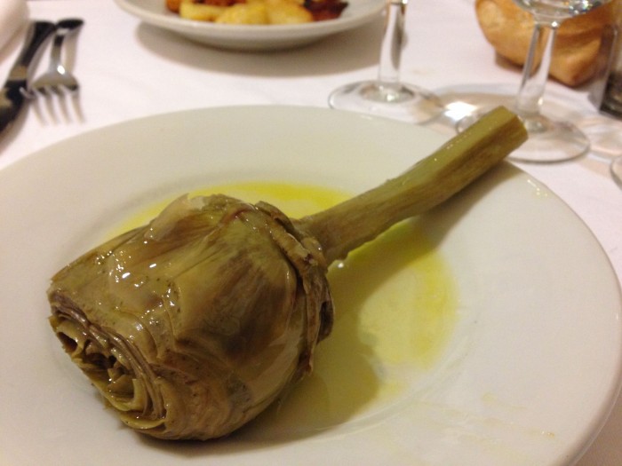 carciofo alla romana hostaria dell'omo
