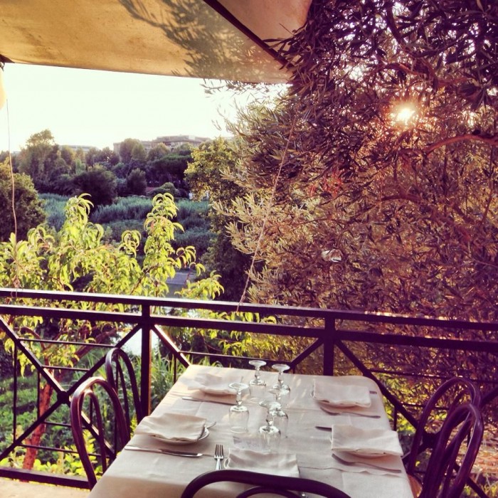 al biondo tevere mangiare all'aperto ostiense