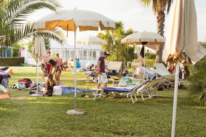 Summer Pool festival (2)