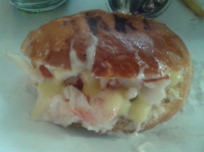 lobster-roll-panino-700x521