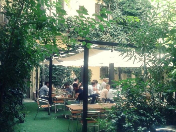 lovster-dehor1-700x525