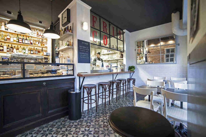 frisco bar roma_Cucina a vista_7