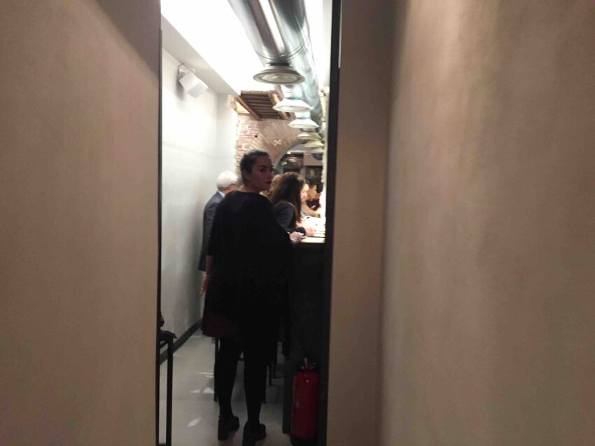 retrobottega roma corridoio