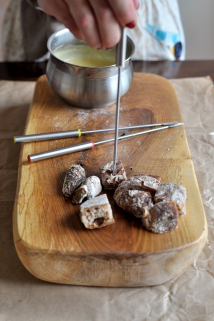 fonduta di formaggi ricetta