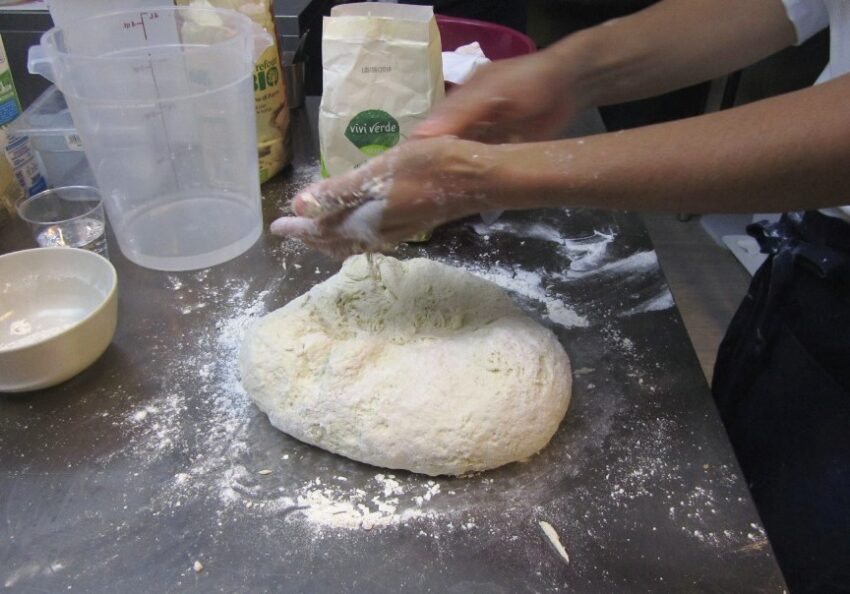 pane casareccio ricetta facile