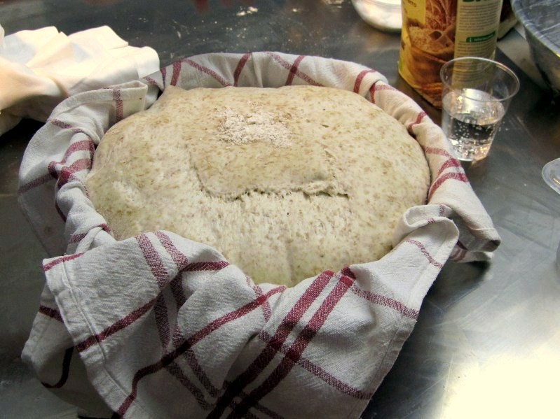 pane casareccio ricetta veloce