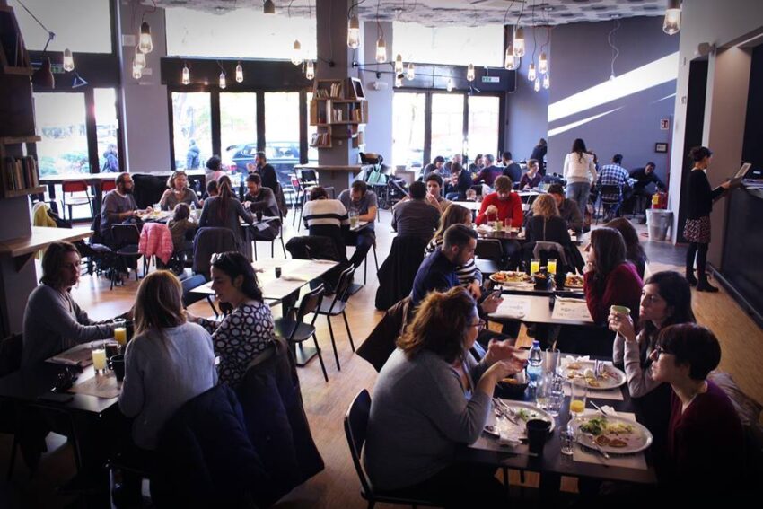 santeria social club Milano aperitivo