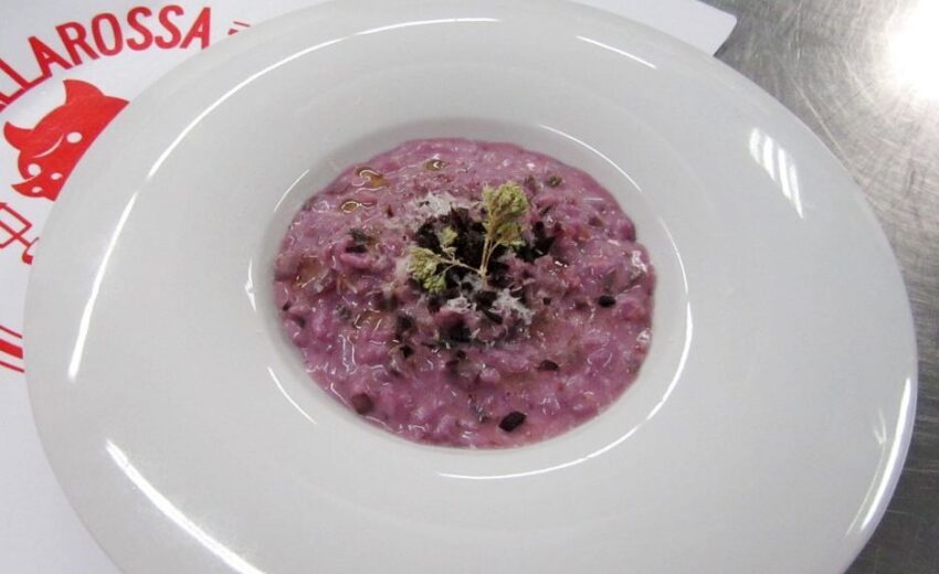 risotto viola con crescenza ricetta creativa facile