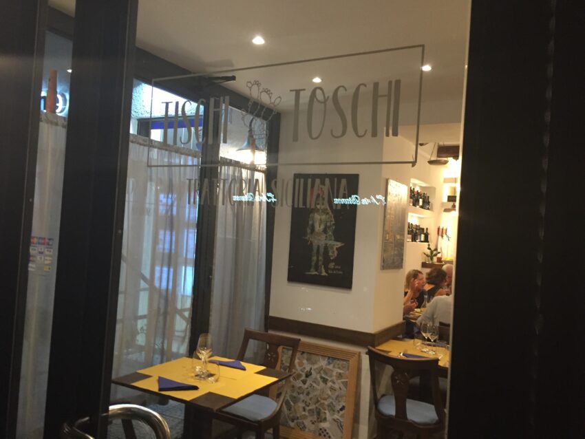 Tischi toschi Roma entrata