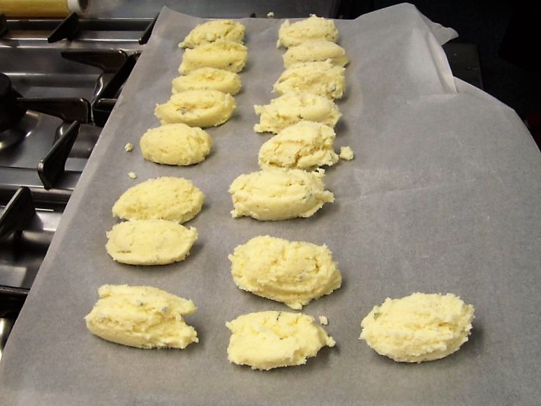 quenelle di semolino e gorgonzola ricetta facile