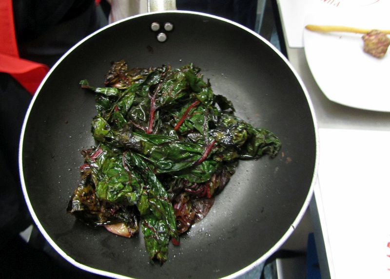 foglie di bietole rosse ricetta in padella