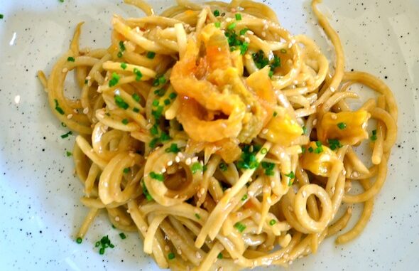 Noodles orientali ricetta Solo Crudo Roma