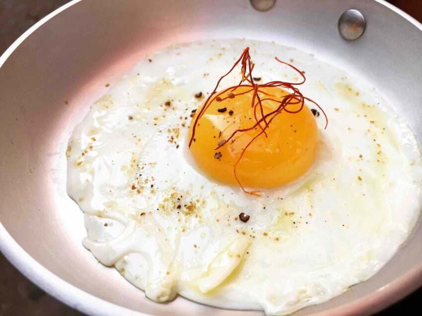 eggs roma uovo al tegamino