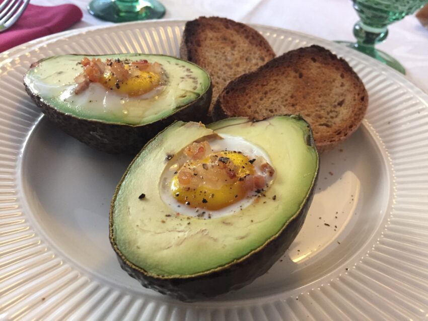 uovo avocado