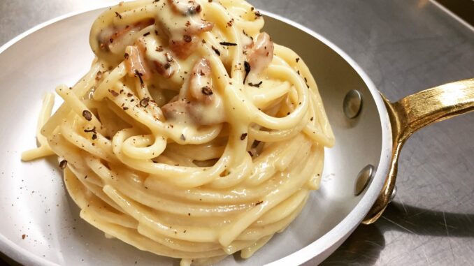 la carbonara Eggs padella