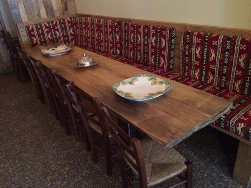 Bazar, interni