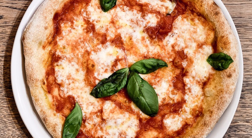 Gianni Noloso, la pizzeria di Nolo