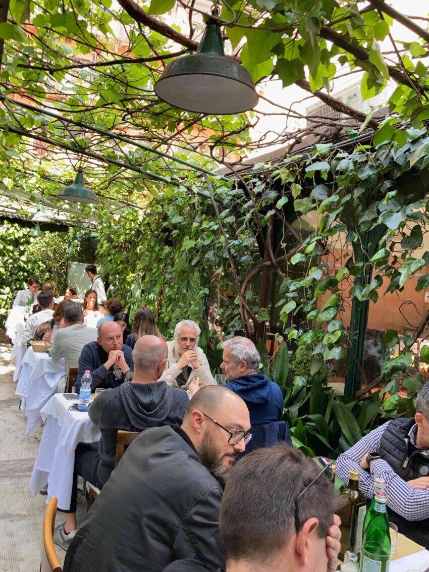 Trattoria Aurora Milano dehors