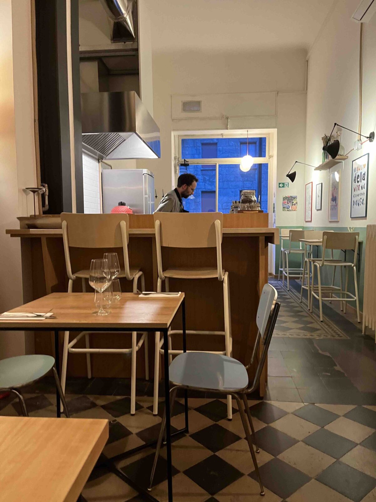 Botoi Milano sala v
