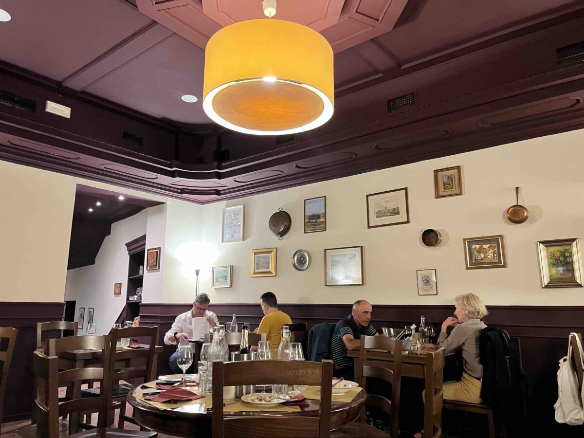 Trattoria Sincera a Milano sala interna