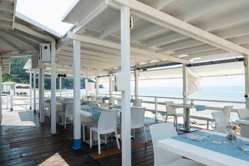 veranda