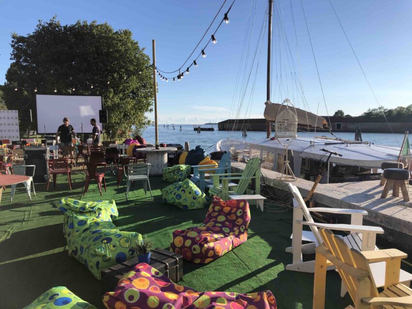 isola edipo mostra venezia lido