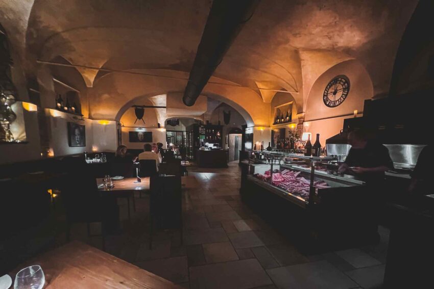interni - ristorante sant'elena roma