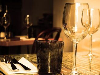 Polemica in Spagna per la cena troppo tardi
