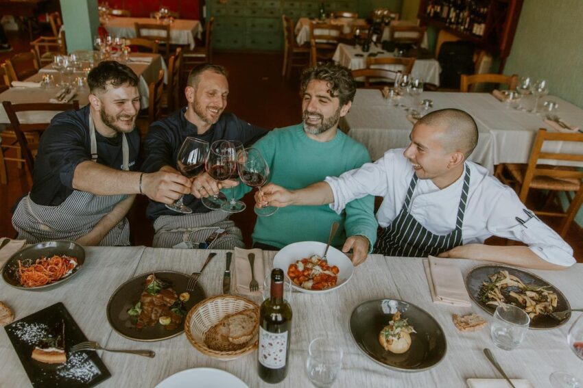 la squadra di hosteria amedeo a monte porzio catone