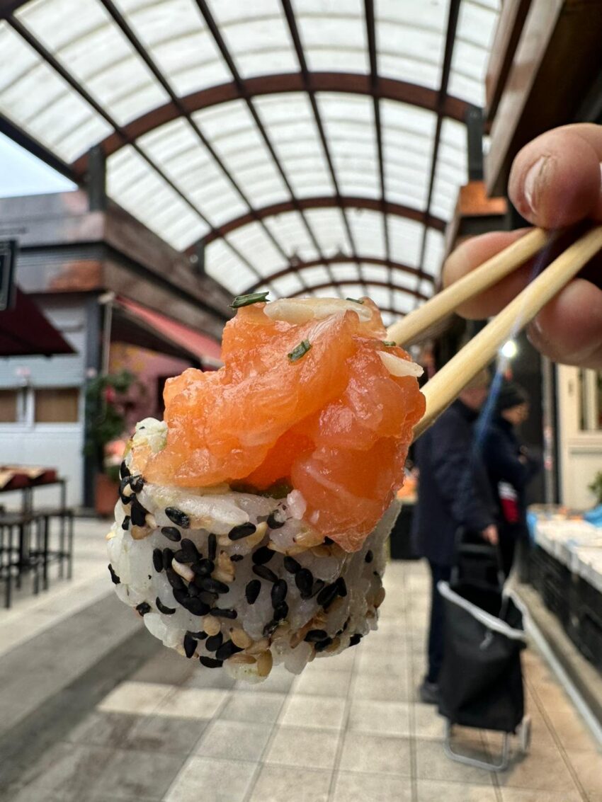 Una porzione di sushi di Mun Sushi Bar a Monteverde