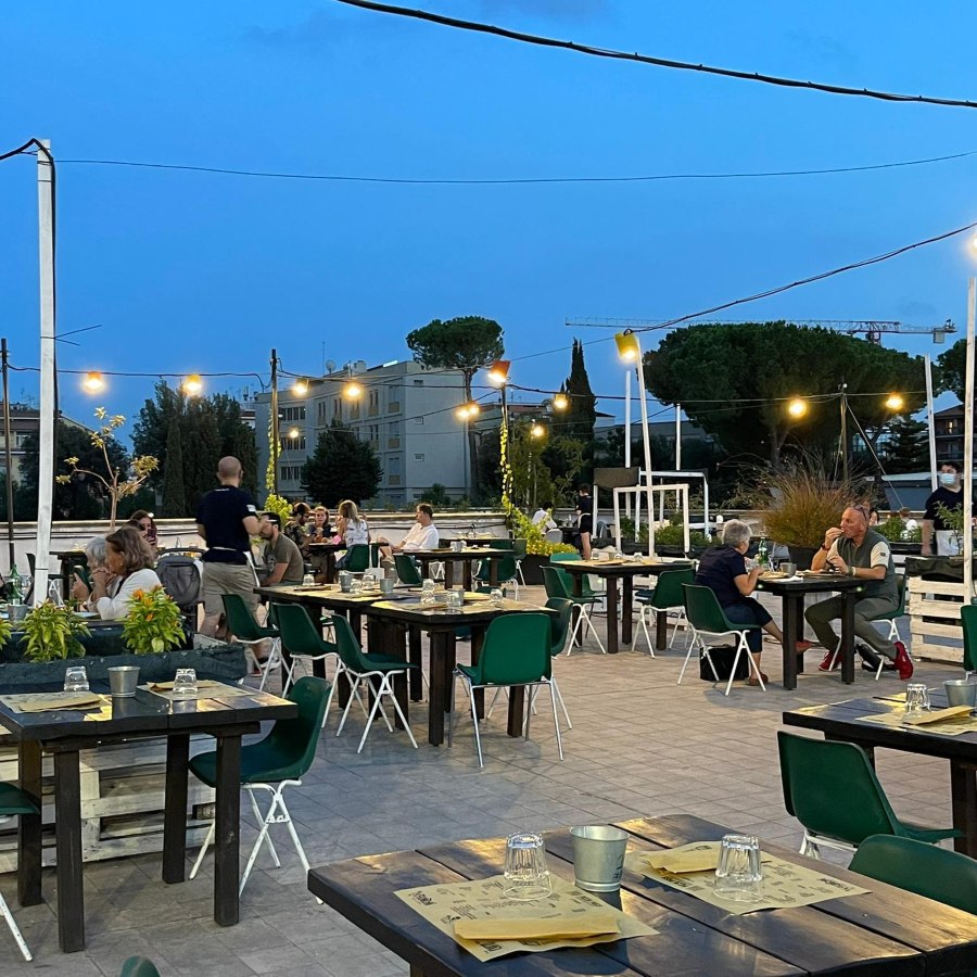 pizzerie all'aperto roma