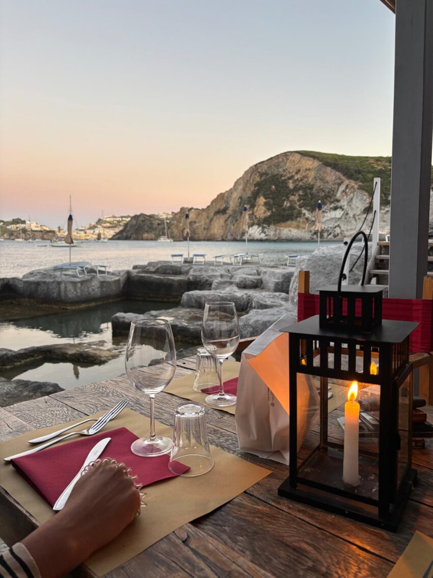 dove mangiare a ponza - enzo al frontone