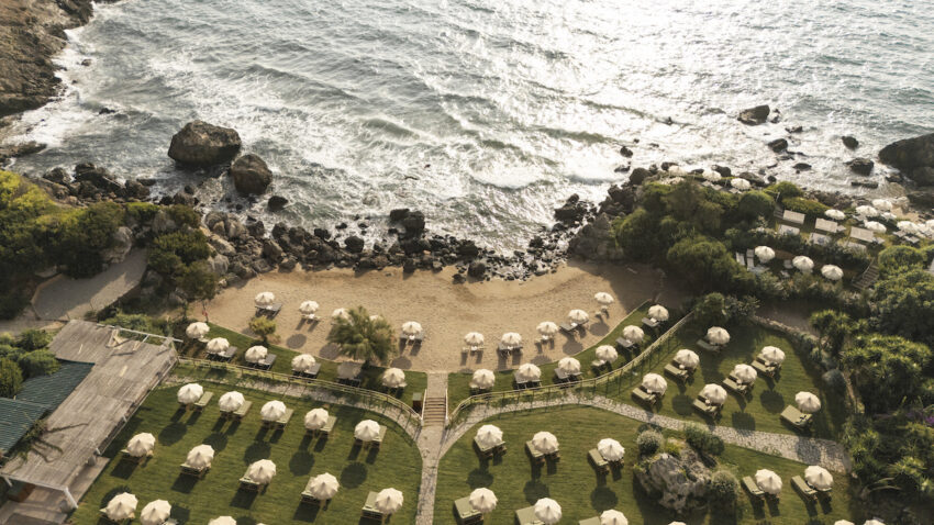 la spiaggia dell'isolotto beach club all'argentario