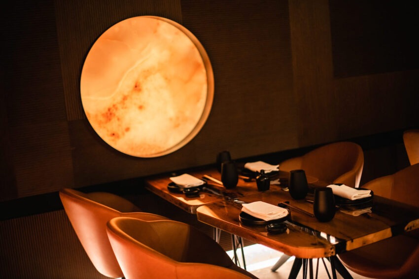 moon asian bar